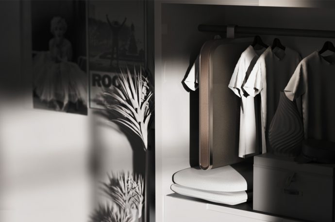 This sleek, wireless connected Electrolux HumiTex ensures your garments stay dry for longer