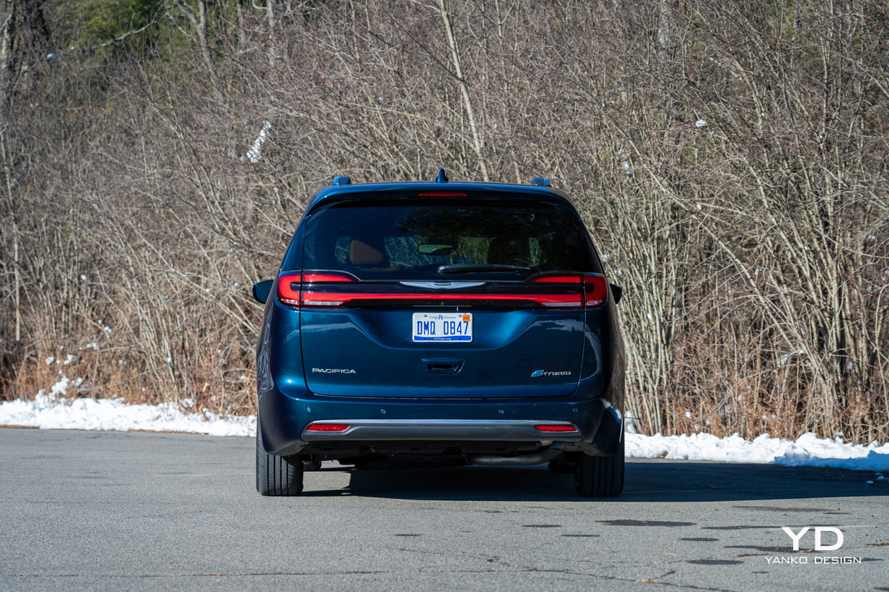 2023 Chrysler Pacifica Review
