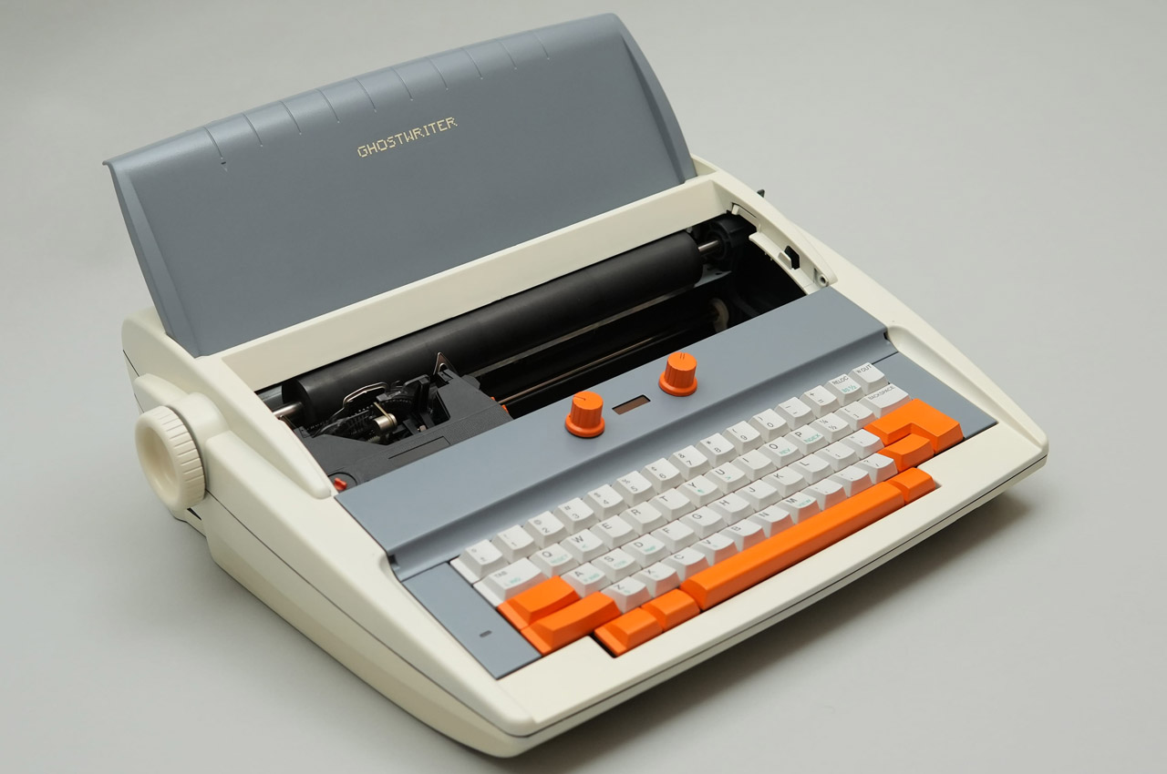 #This AI-powered typewriter can type out a complete anthology if you can guide it right