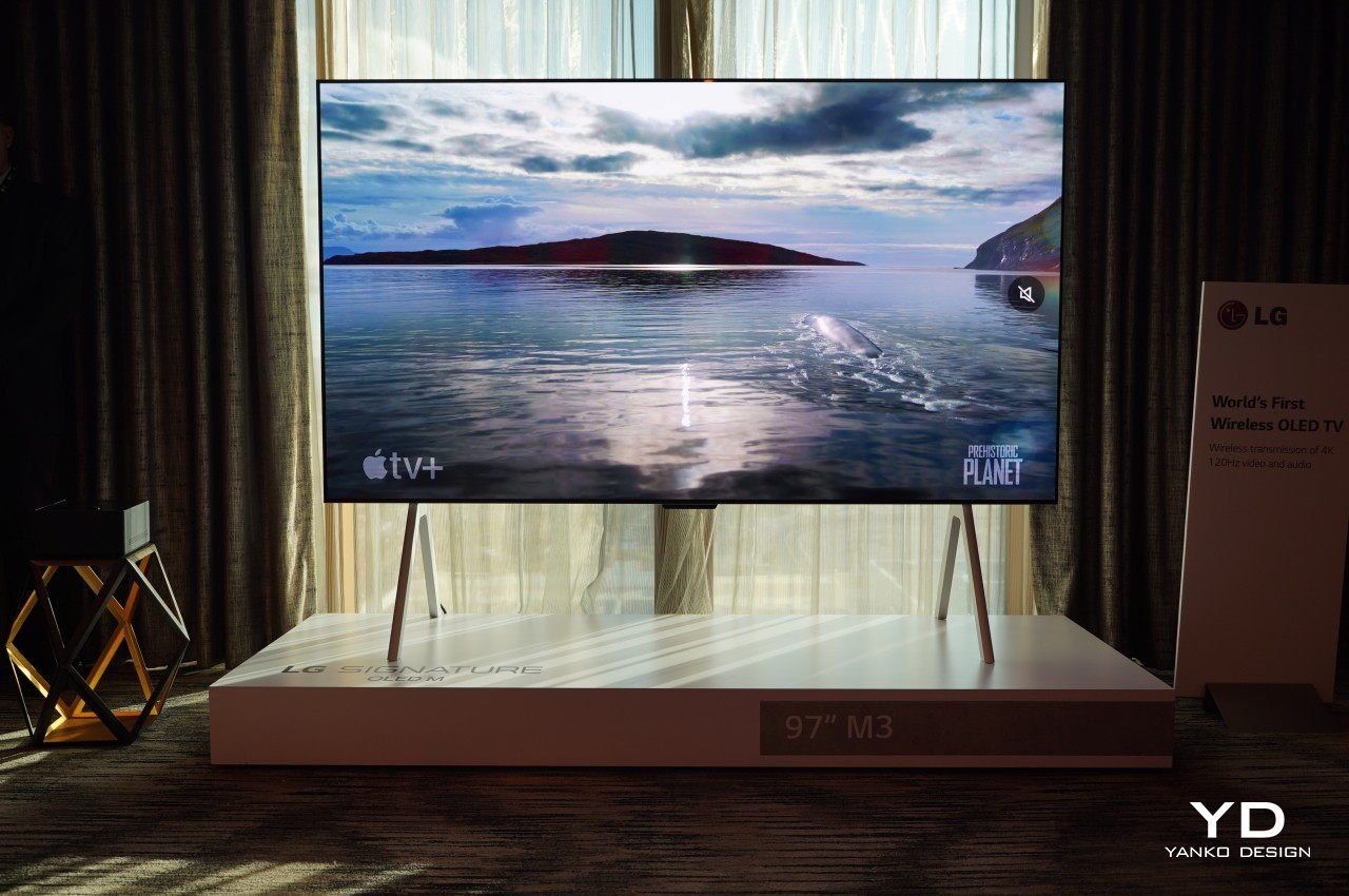 LG M3 OLED TV hands-on review: wireless 4K/120Hz becomes a reality