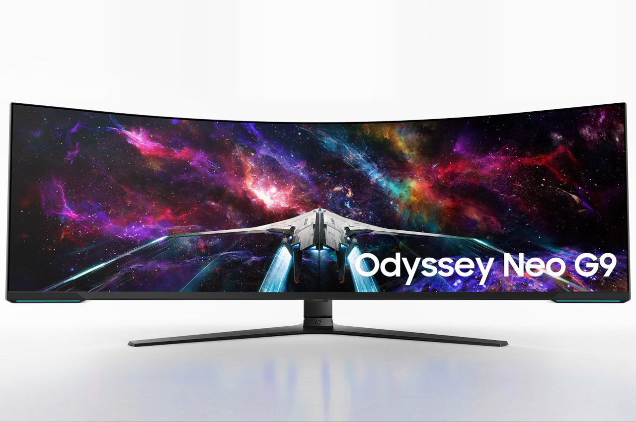 #Samsung Odyssey Neo G9 curved monitor has an unbelievably wide span