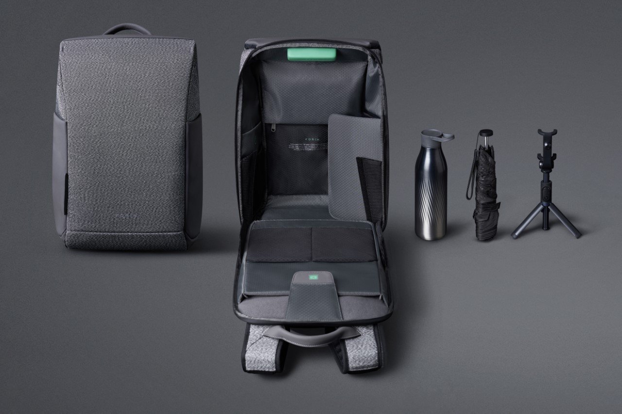 #Korin SnapPack: A stunning next-gen backpack with a slick, anti-theft design made for work, play, and travel