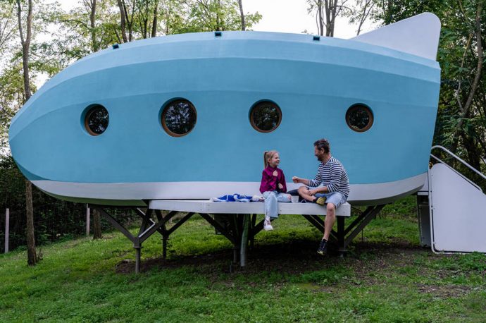 A 12-year wanted an airplane house, Hello Wood made this child’s fantasy come true