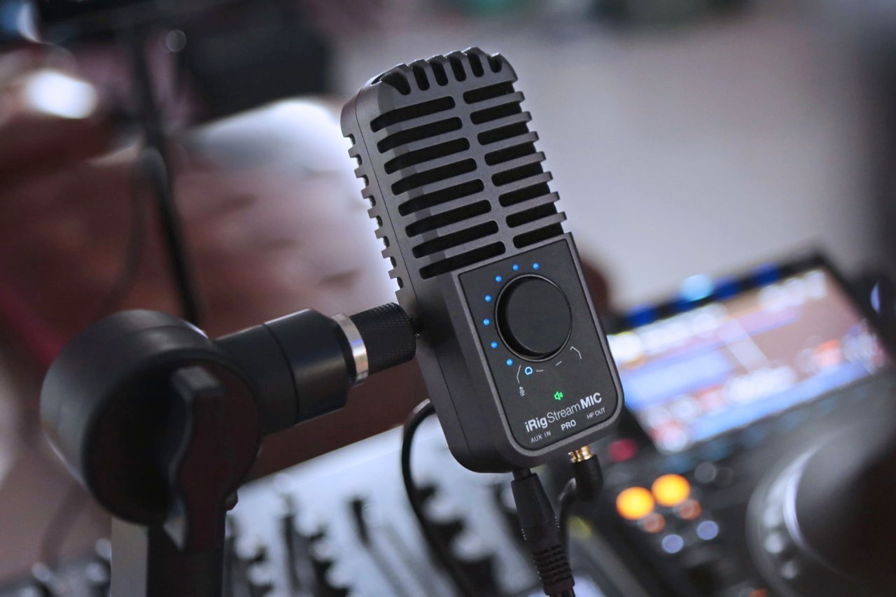 #The iRig Stream Mic Pro lets you professionally record your own podcast with just an iPhone