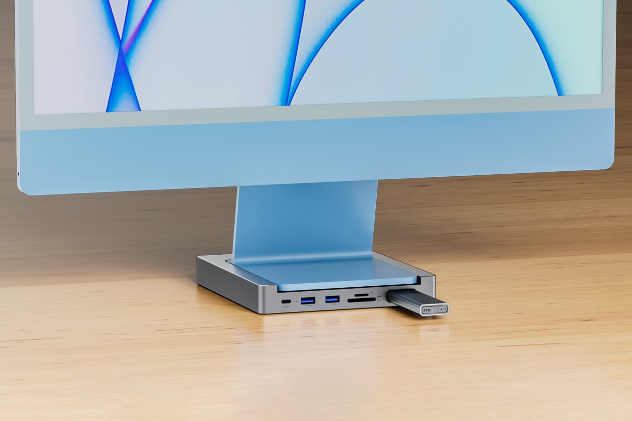 #Sleek iMac Stand gives you a bunch of front-facing ports along with a detachable 2TB SSD