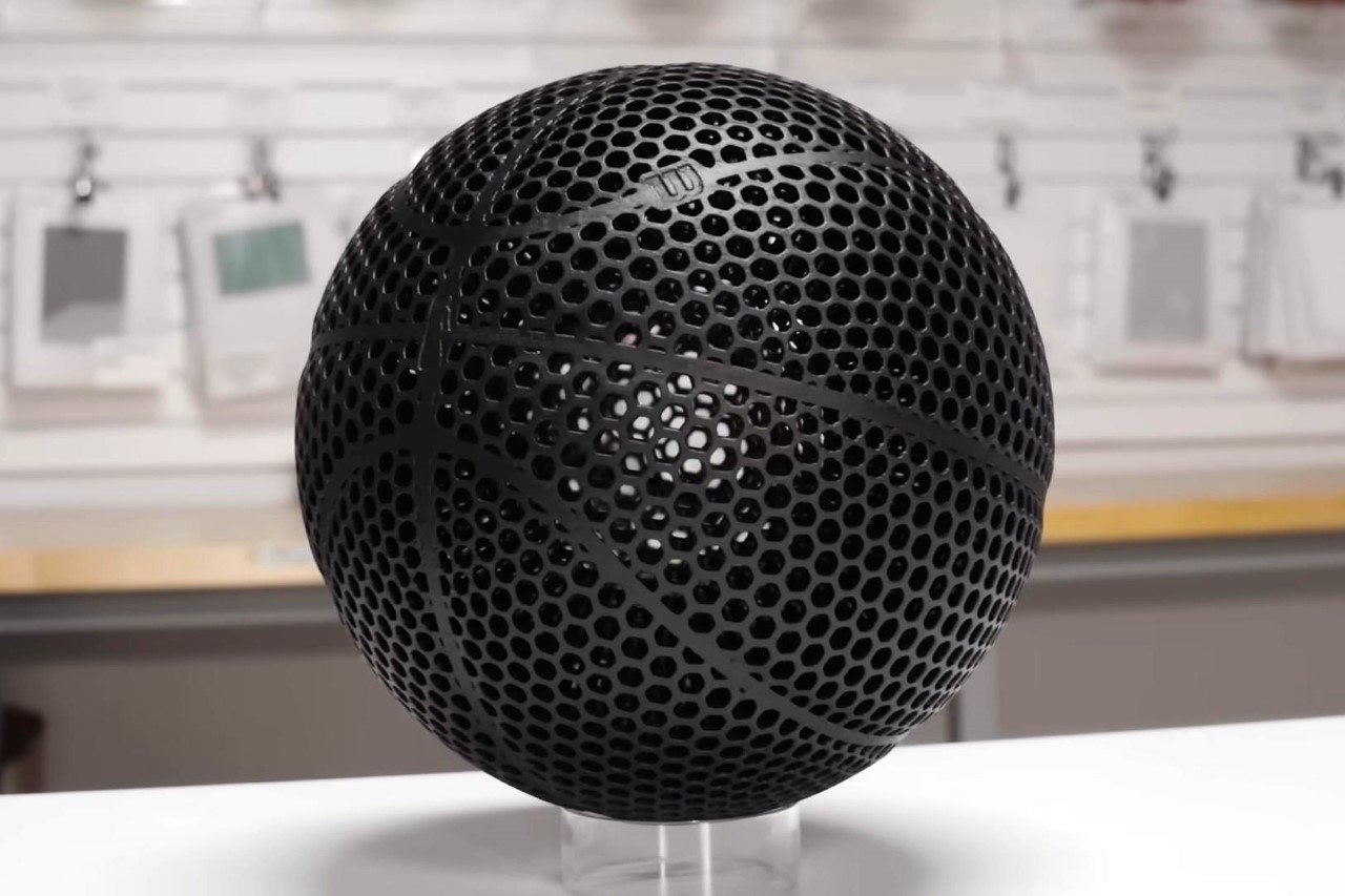 #Wilson reveals 3D printed ‘Airless’ Basketball with a stunning see-through hexagonal mesh design
