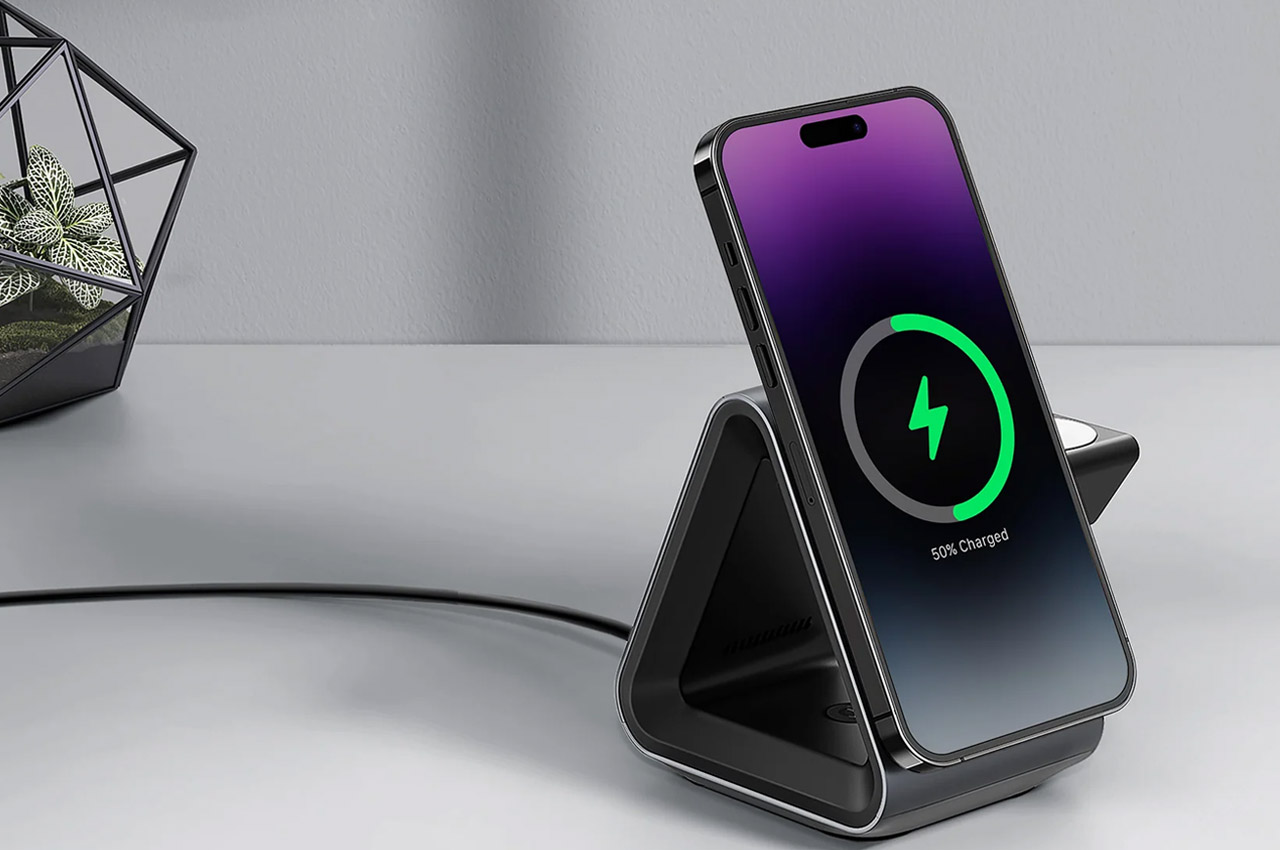 US] 737 MagGo 3-in-1 Wireless Charging Station with MagSafe, ONLY