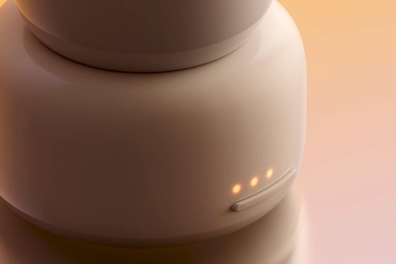 Ember’s new self-warming baby bottle keeps milk or formula at a consistent temperature of 98.6°F