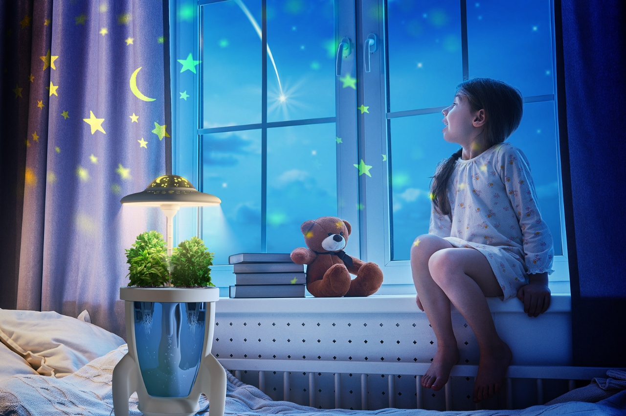2-in-1 hydroponics device and night light helps kids appreciate plants and nature