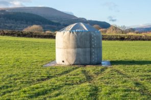 Inflatable concrete water tank can help communities get clean water