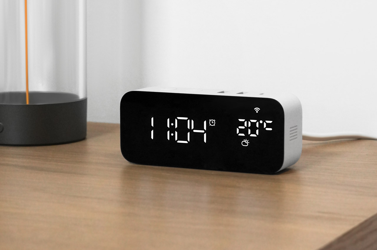 Smart Rubik’s Cube Clock can fast charge three devices, adjust brightness, and display weather updates