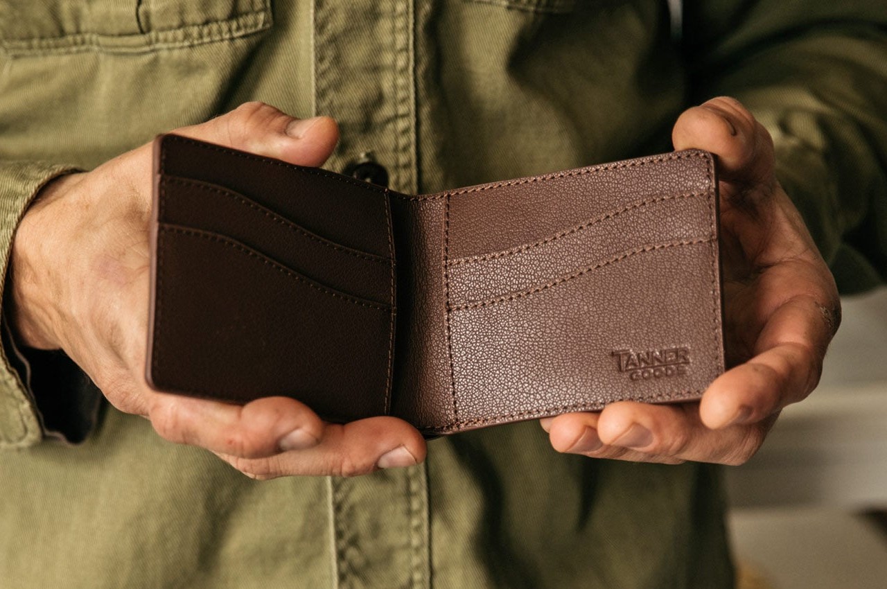 #Tanner Goods recycled leather wallets make the old new again