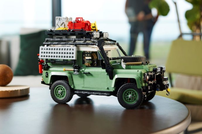 LEGO’s most detailed Land Rover Defender comes with swappable engines, functional steering, and even a toolbox