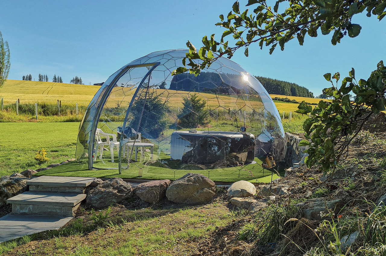 #Futuristic-looking garden dome functions as an office space, yoga den, and nap spot to sleep under the stars