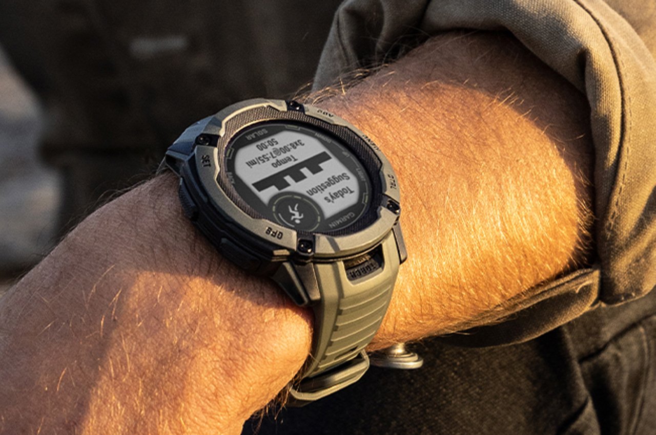 Garmin Instinct 2X Solar smartwatch with LED flashlight touts