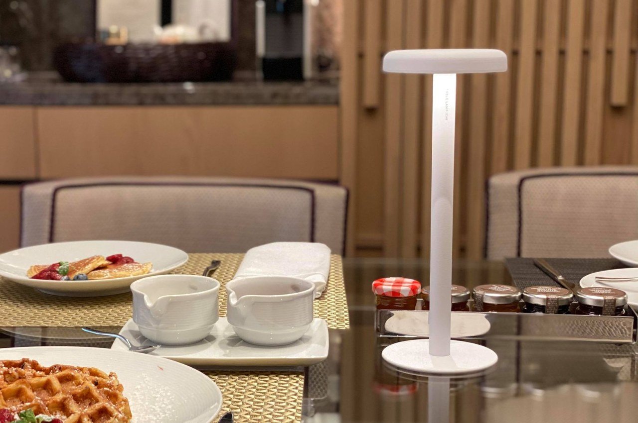 #Minimalist modular lamp shines light anywhere you go with portable design