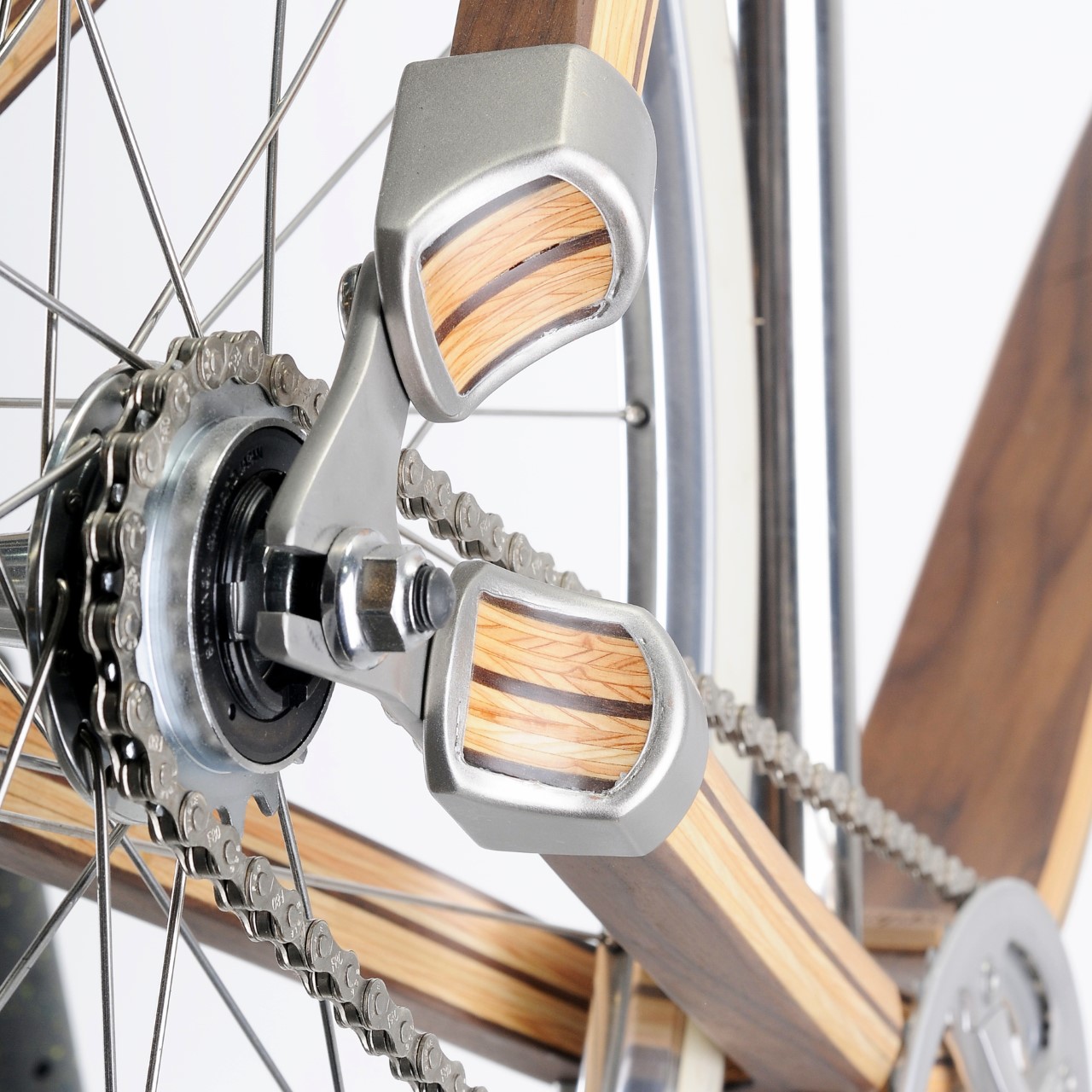 Is wood strong enough to make a bicycle frame? This award-winning 2-wheeler says yes