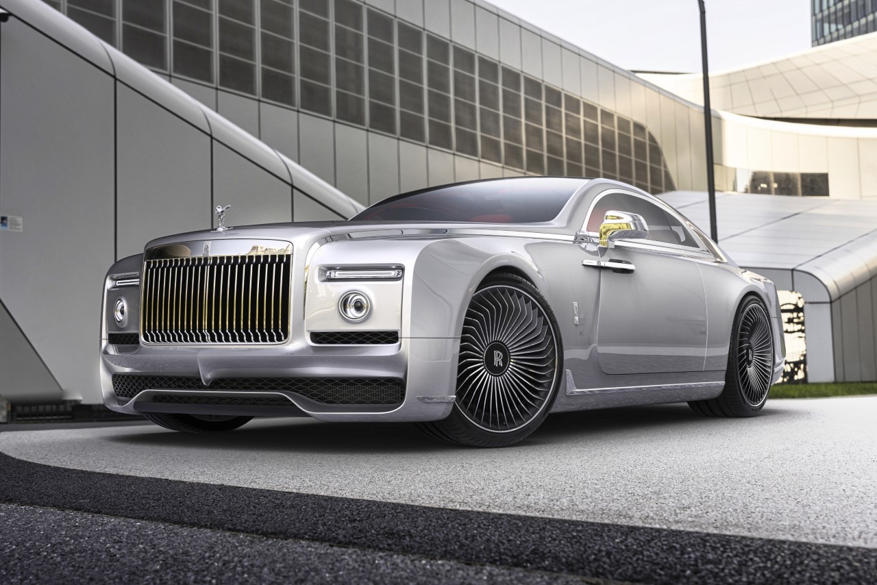 #This Rolls-Royce concept mixes a bit of ‘futuristic sportiness’ into the brand’s iconic luxury DNA