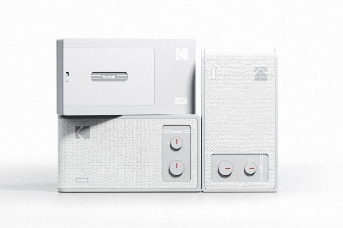 Bring in some old-school feels with this retro camera-looking speaker