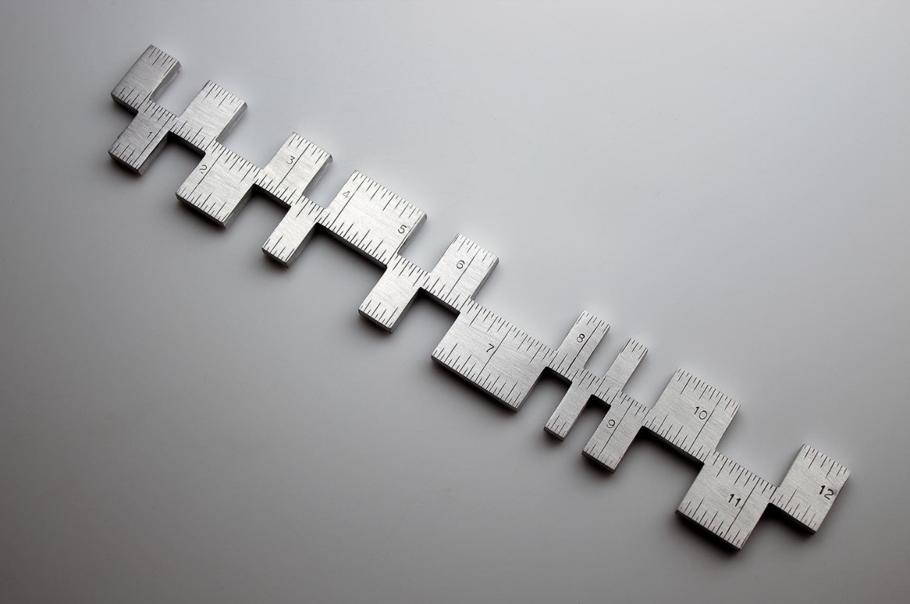 #Irregular shaped aluminum rulers reinterpret measuring instruments