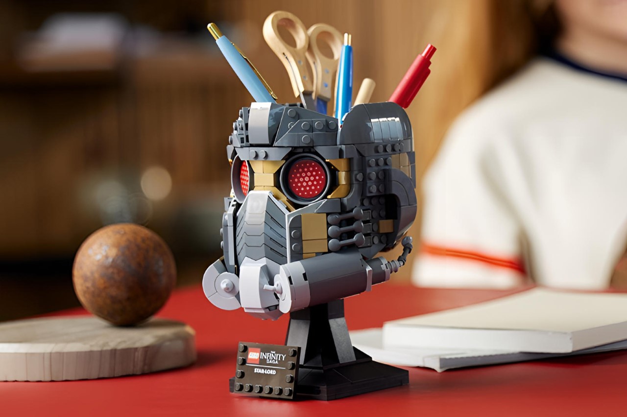 LEGO Star Lord Helmet-shaped pen stand comes right at the heels of the new Guardians of the Galaxy movie