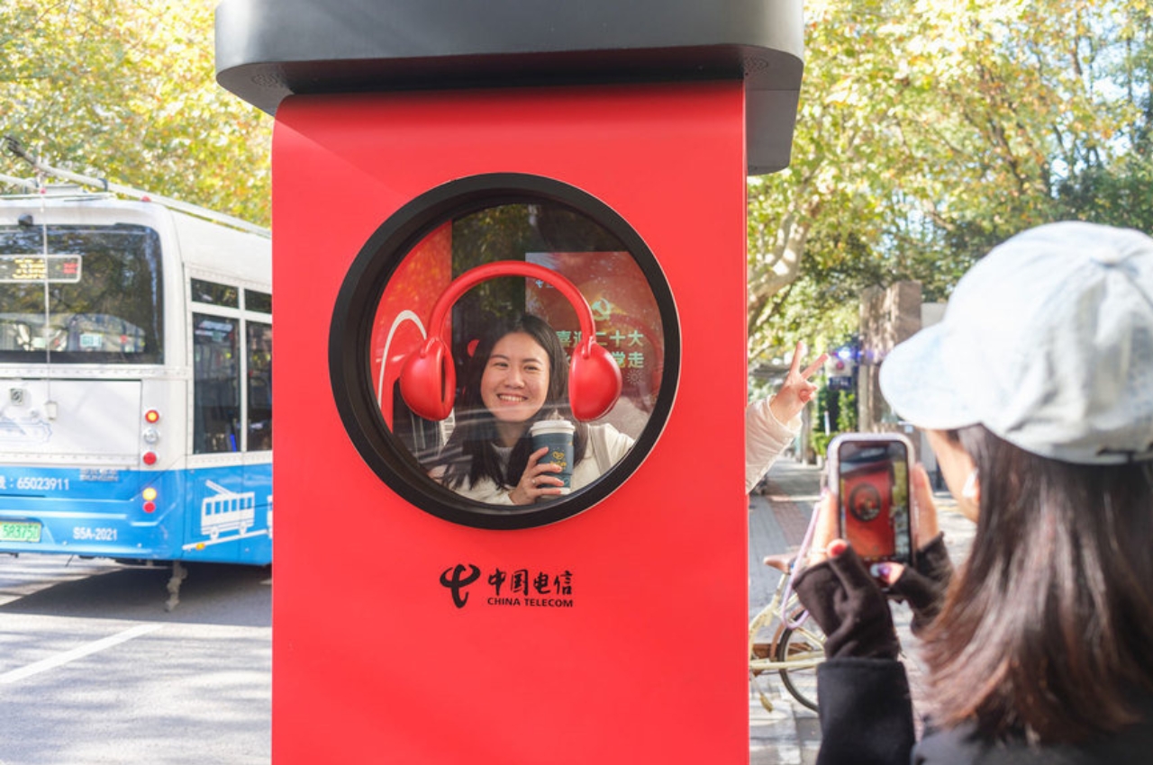 Re-imagined phone booth to bring modern, digital services