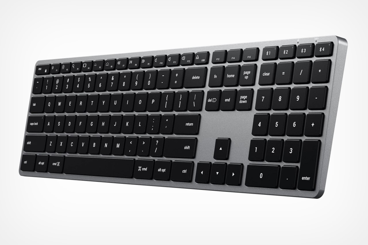 Satechi's Apple Magic Keyboard Redesign Features Backlit Keys and USB-C  Charging for Enhanced Performance - Yanko Design