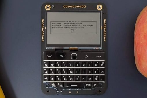 This cute BlackBerry-like phone is something some might wish they could buy  - Yanko Design