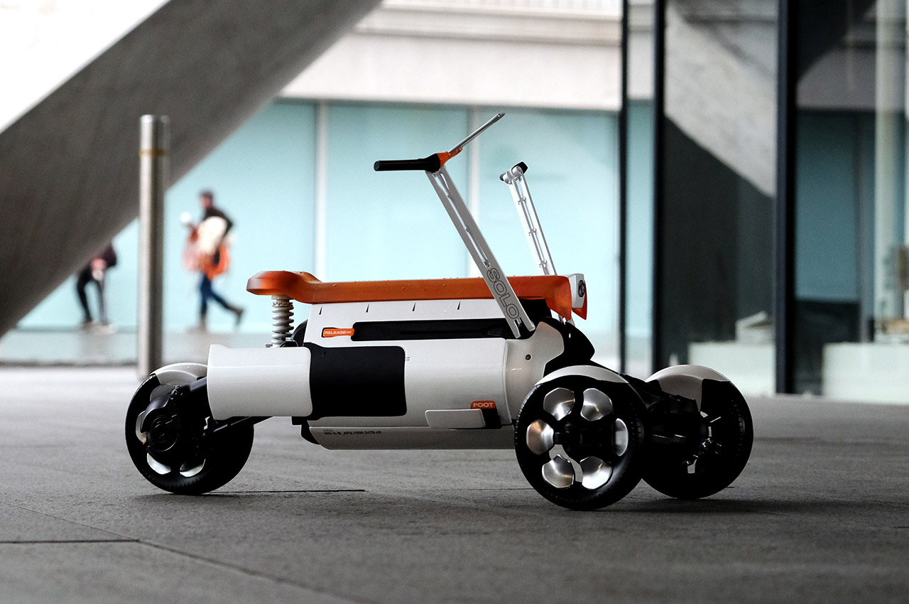 #This sleek shape-shifting vehicle is a four-wheeler, MUV anda city trike in one