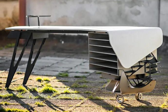Airy work space lets you customize and create a mobile workspace