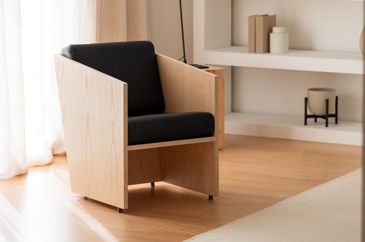 #Warm plywood chair showcases the beauty and functionality of this simple material