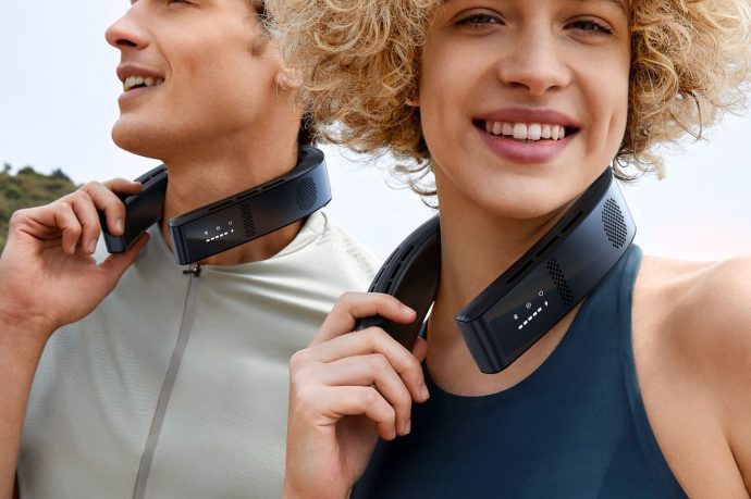 Let your creativity soar by beating the heat with this game-changing wearable air conditioner