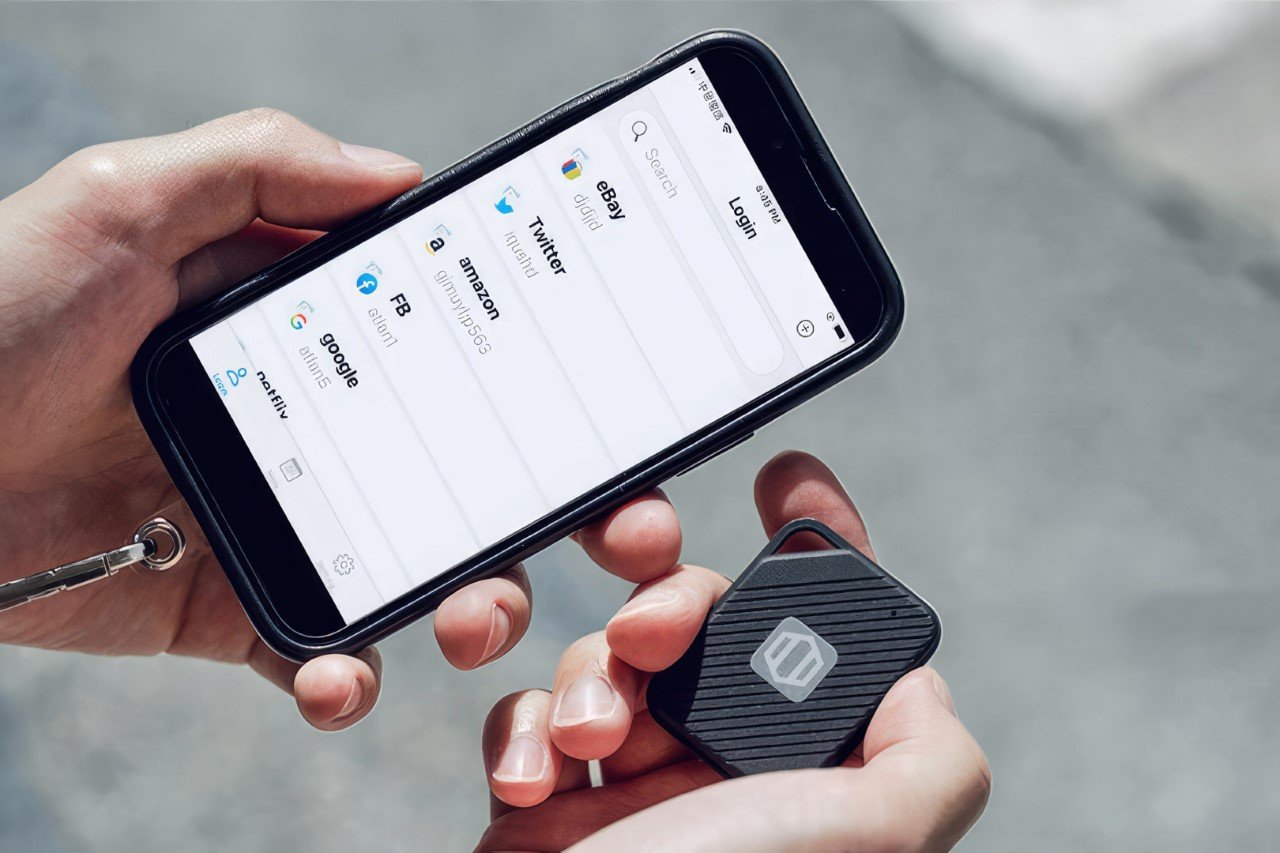 #Forget All Your Passwords… This Portable, Military-Encrypted Password Manager Will Remember Them For You