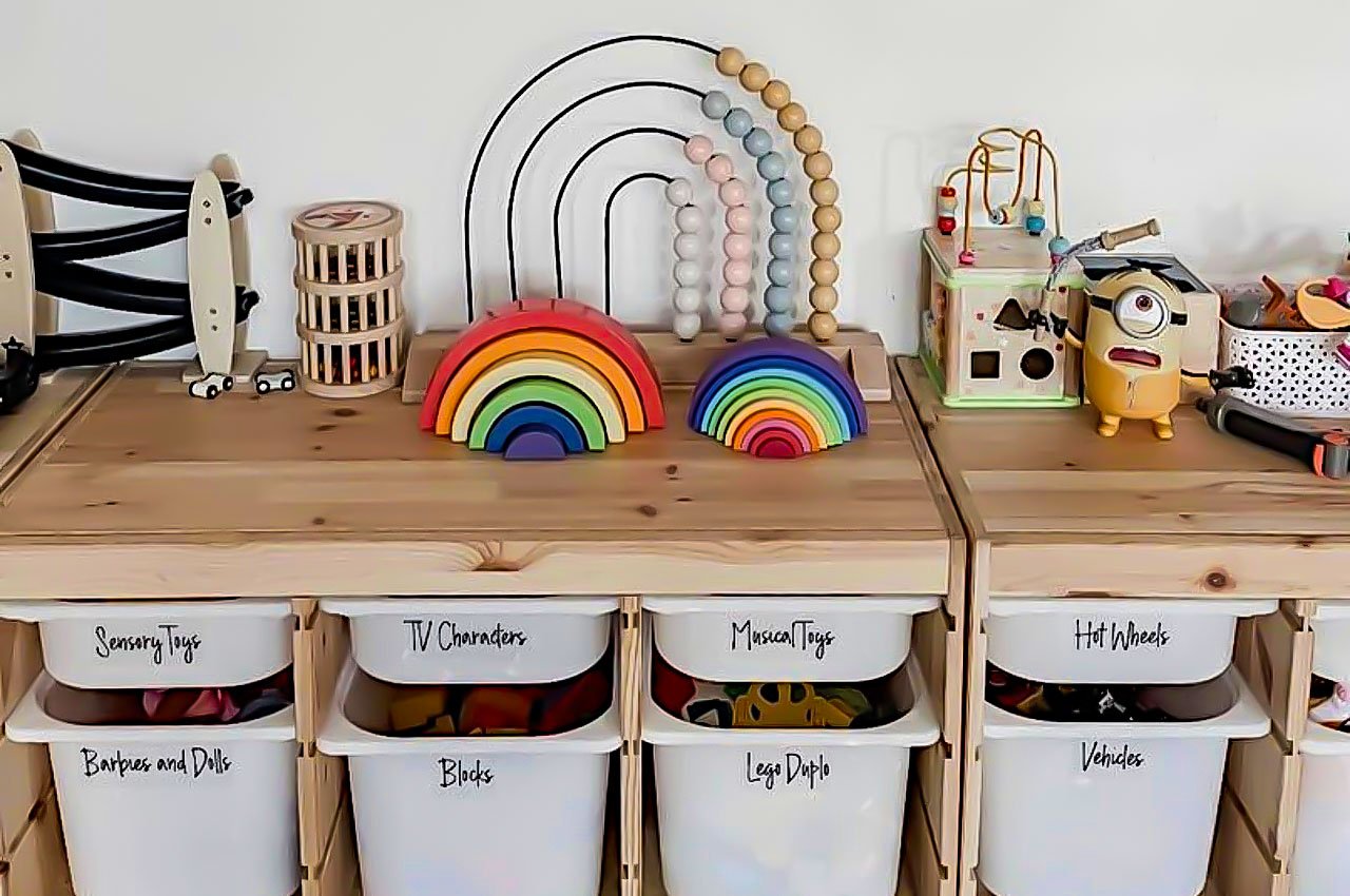 https://www.yankodesign.com/images/design_news/2023/06/how-to-organize-toys-25-ideas-for-a-safe-home-and-a-stress-free-playtime/Toy-Storage_Organization_hero.jpg