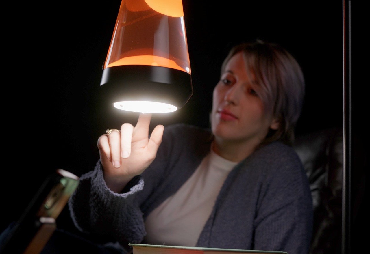 Retro App-Controlled Lava Lamps : app-controlled lava lamp