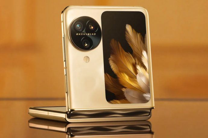 Oppo Find N3 Flip is the first clamshell-style foldable with three cameras, flaunts an alert slider too