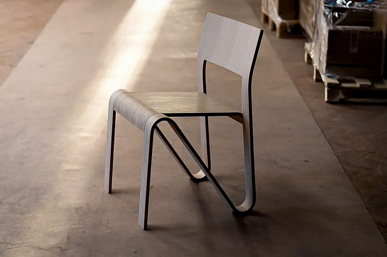 #The Peel Chair Is An Experiment In The Flexibility & Cohesiveness of Plywood