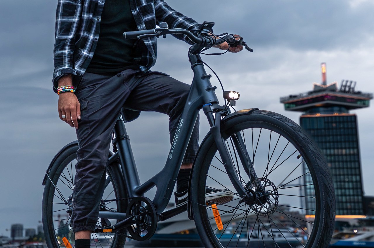 #This all-rounder urban e-bike will make any commute a smooth and joyful riding experience