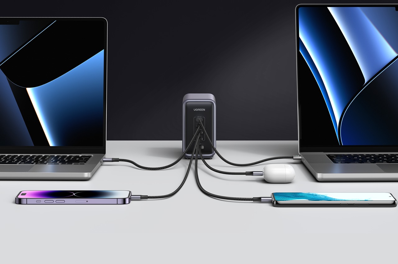 charge 5 devices at once with Ugreen Nexode 300W