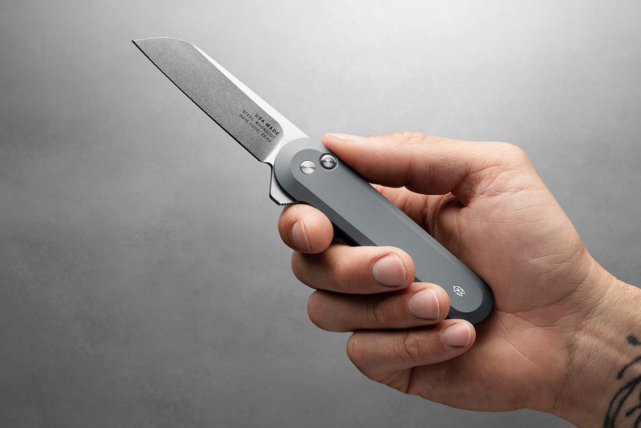 #Feast Your Eyes on this Delightfully Minimal Pocket Knife from The James Brand