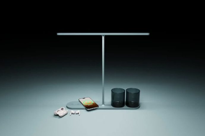 The Current Task Light Is A Clever Little Lighting + Charging Concept For Your Desk