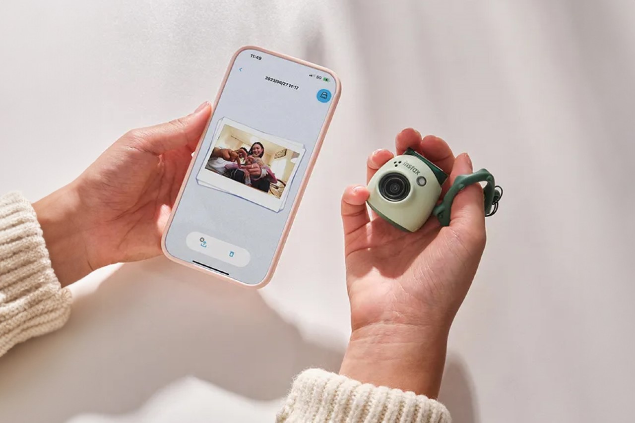 The Tiny $200 Instax Pal Camera is basically keychain-sized EDC for  Photographers and Influencers - Yanko Design
