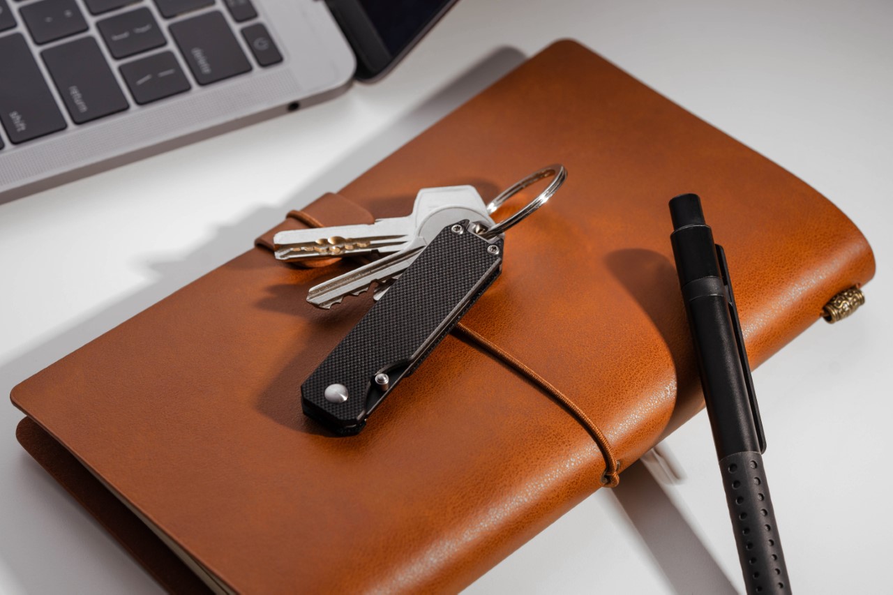 Here's why this sleek box-cutter is absolutely the perfect Stocking Stuffer  this Holiday Season - Yanko Design