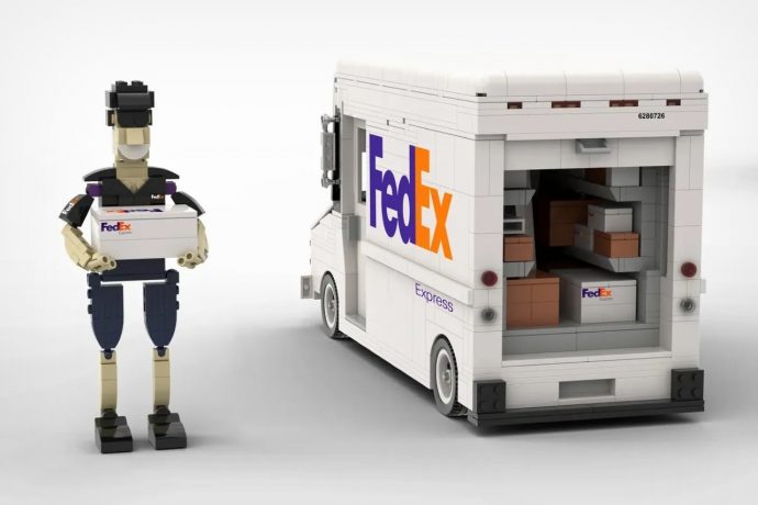 LEGO Tributes 50 Years of FedEx with this adorable brick-based Truck and Deliveryman