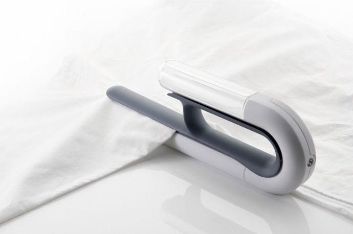 Steam, Iron and Disinfect Your Clothes Anywhere Anytime Without Having to Worry