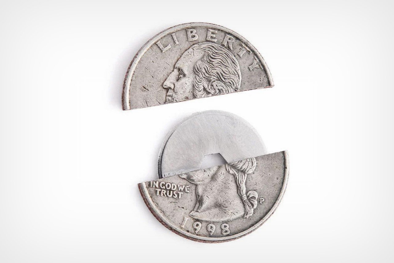 The World’s Smallest EDC Knife fits into a US Quarter Coin