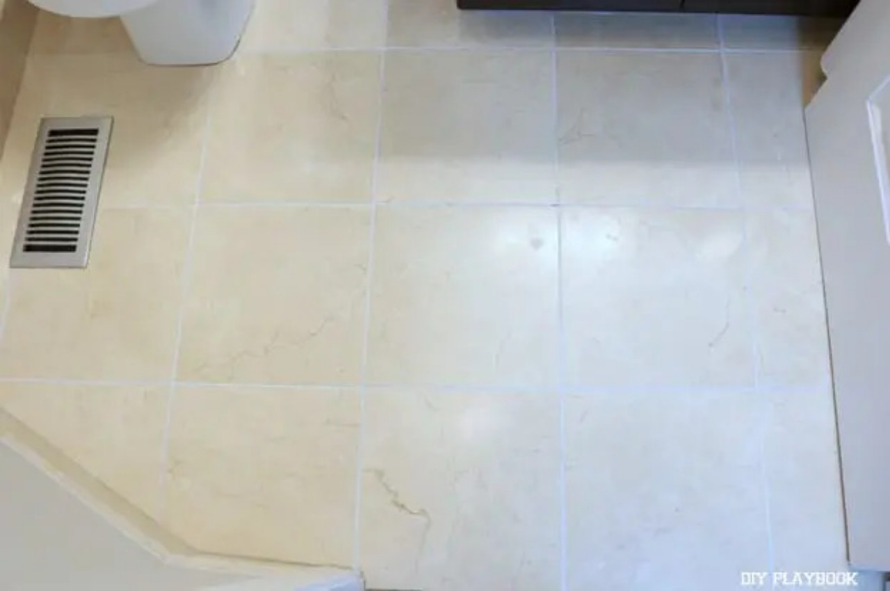 The Best Technique to Clean and Restore Grout and Tiles With Steam 