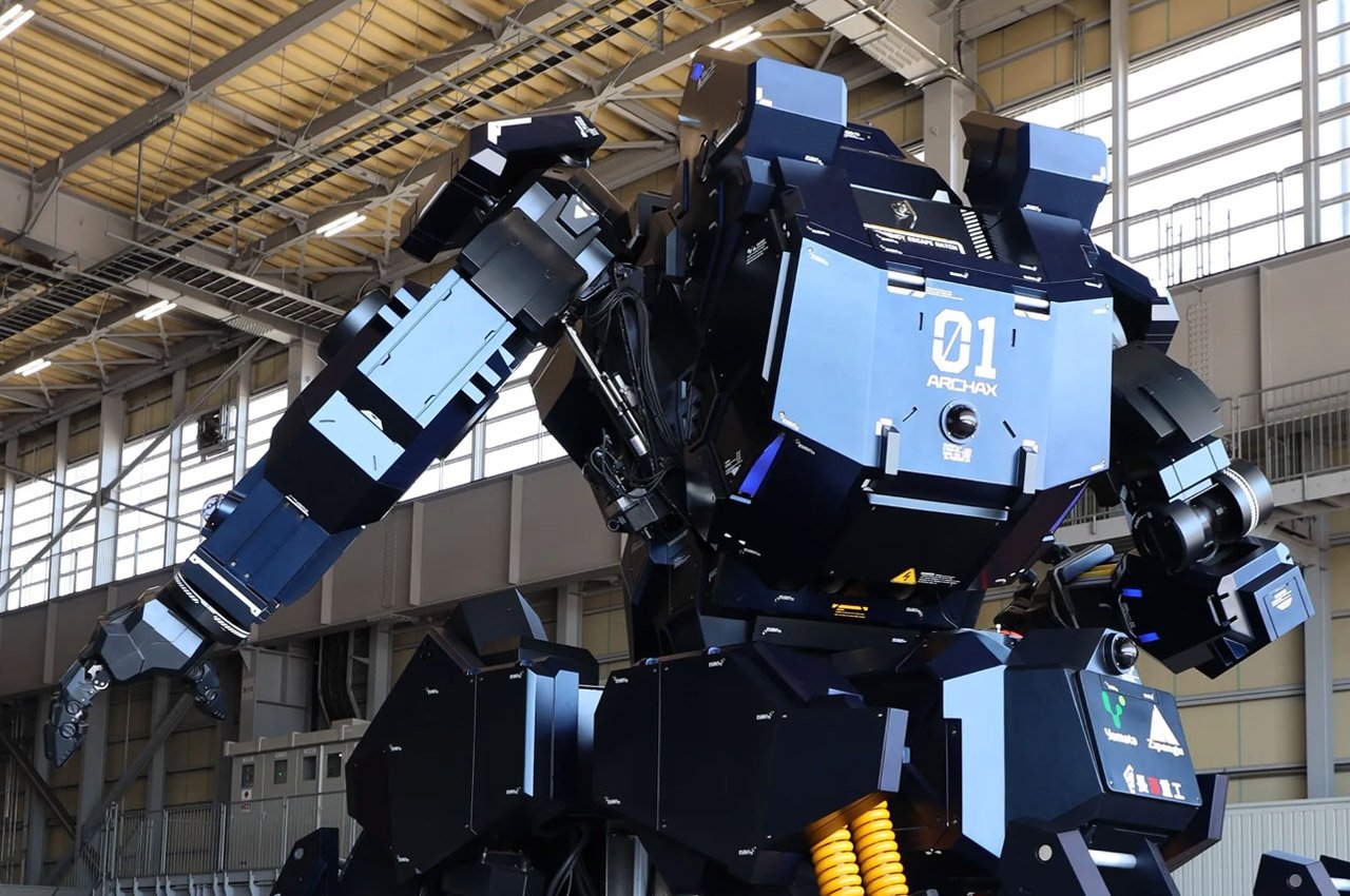 #Japanese startup brings Gundam-like transformable mech to life and it’s buyable for $3 million