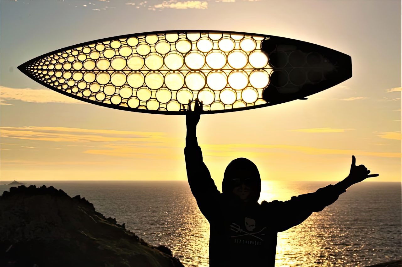 #This algae-based 3D-printed surfboard design is sturdier than conventional foam boards