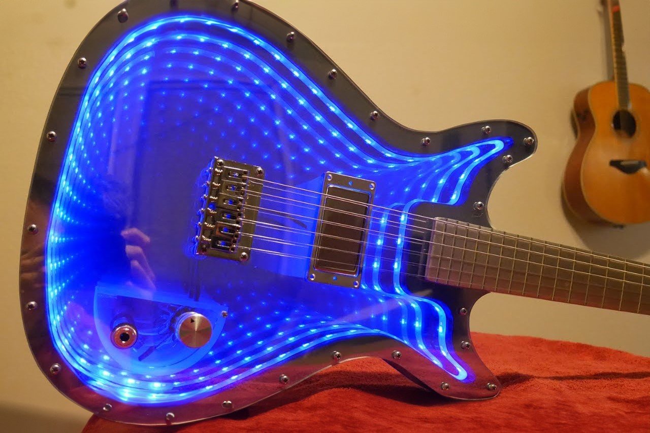 #This ‘Infinity Mirror Guitar’ Might Be the Coolest Electric Guitar Ever Made